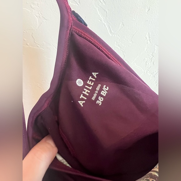 ATHLETA Seascape Tankini Swim Tank, Built-In Bra, Size 36 B/C - Picture 7 of 9